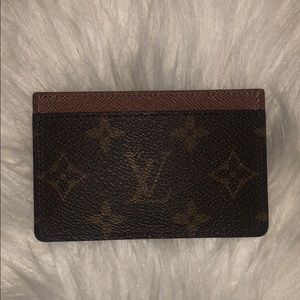 Louis Vuitton Card holder🤎